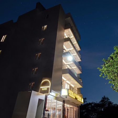 Townhouse Oak Vs Shivanya Lucknow Eksteriør bilde